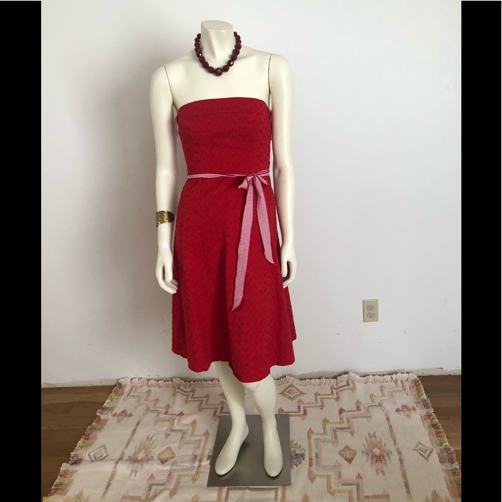 Red strapless dress